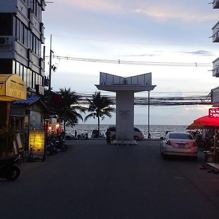 Jomtien Sunset Guesthouse Exterior foto